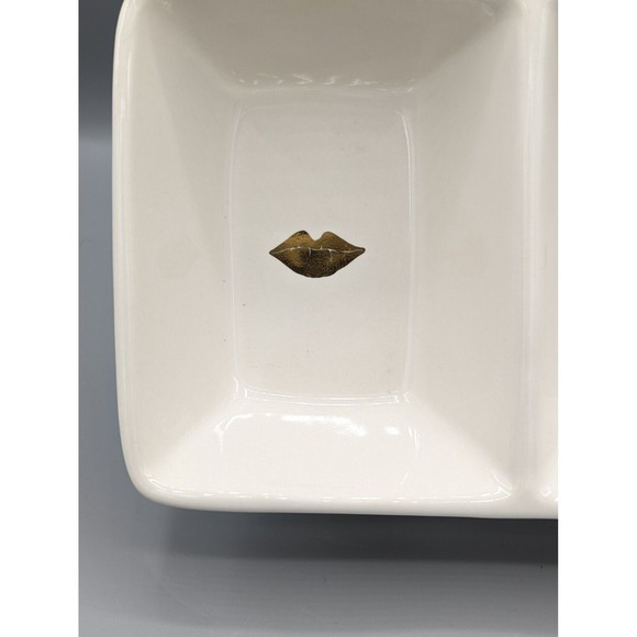 Rae Dunn Muah Lip Divided Dish Bowl Candy Nuts Dip Condiments Artisan Collection - Picture 3 of 10